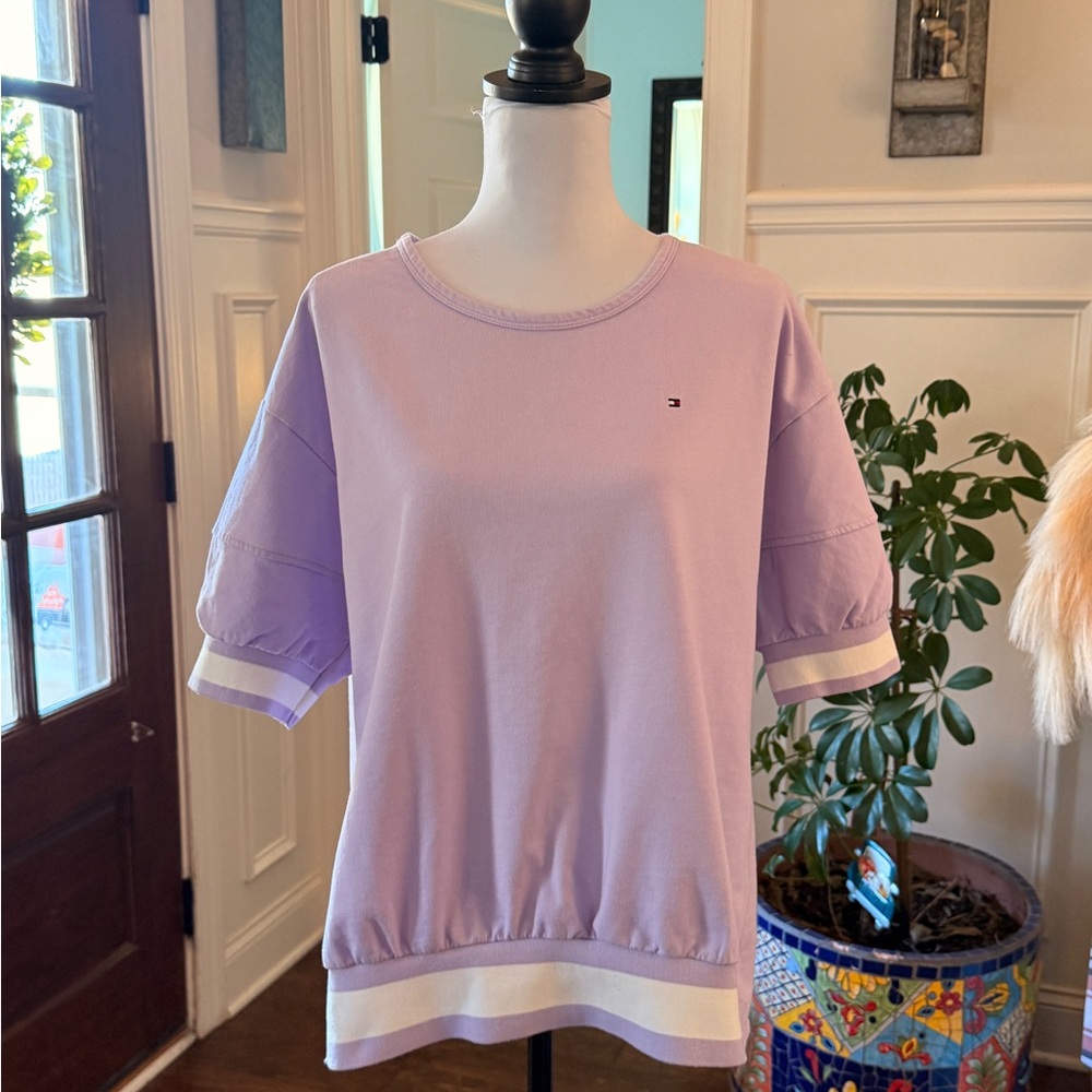 Tommy Hilfiger NWOT Light Purple Puff Sleeve Short Sleeve Athletic/Lounge Blouse